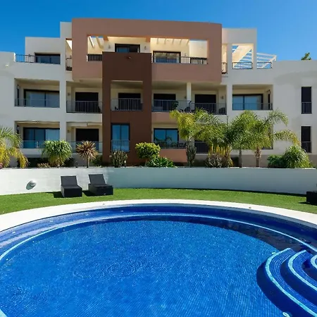 Luxury Penthouse *